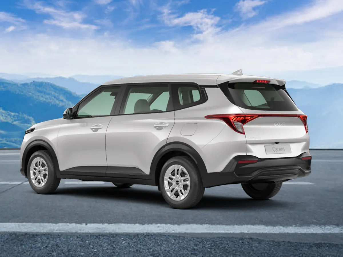 Kia Carens Premium (O) Petrol